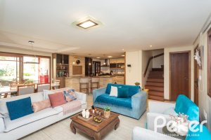 Casa em Condomínio à venda com 257m², 4 dormitórios, 4 suítes, 3 vagas, no bairro Tristeza em Porto Alegre