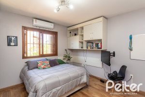 Casa em Condomínio à venda com 257m², 4 dormitórios, 4 suítes, 3 vagas, no bairro Tristeza em Porto Alegre