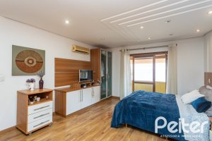 Casa em Condomínio à venda com 257m², 4 dormitórios, 4 suítes, 3 vagas, no bairro Tristeza em Porto Alegre