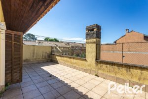 Casa em Condomínio à venda com 257m², 4 dormitórios, 4 suítes, 3 vagas, no bairro Tristeza em Porto Alegre