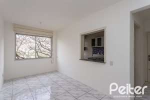 Apartamento à venda com 56m², 2 dormitórios, no bairro Tristeza em Porto Alegre