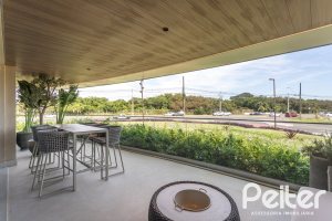 Apartamento à venda com 176m², 4 dormitórios, 4 suítes, 3 vagas, no bairro Golden Lake em Porto Alegre