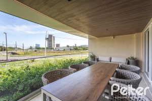 Apartamento à venda com 176m², 4 dormitórios, 4 suítes, 3 vagas, no bairro Golden Lake em Porto Alegre