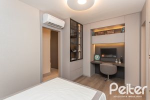 Apartamento à venda com 176m², 4 dormitórios, 4 suítes, 3 vagas, no bairro Golden Lake em Porto Alegre