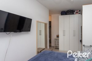 Apartamento à venda com 67m², 3 dormitórios, 1 suíte, 2 vagas, no bairro Tristeza em PORTO ALEGRE