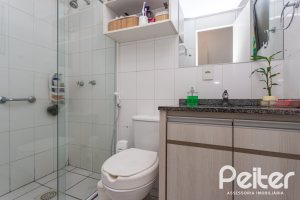 Apartamento à venda com 67m², 3 dormitórios, 1 suíte, 2 vagas, no bairro Tristeza em PORTO ALEGRE