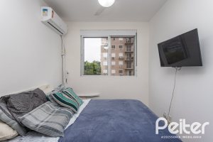 Apartamento à venda com 67m², 3 dormitórios, 1 suíte, 2 vagas, no bairro Tristeza em PORTO ALEGRE