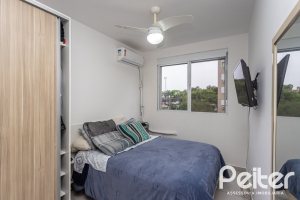 Apartamento à venda com 67m², 3 dormitórios, 1 suíte, 2 vagas, no bairro Tristeza em PORTO ALEGRE