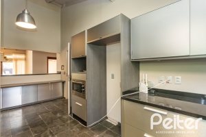 Casa em Condomínio à venda com 328m², 3 dormitórios, 2 suítes, 4 vagas, no bairro Cavalhada em PORTO ALEGRE