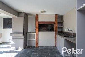 Casa em Condomínio à venda com 328m², 3 dormitórios, 2 suítes, 4 vagas, no bairro Cavalhada em PORTO ALEGRE