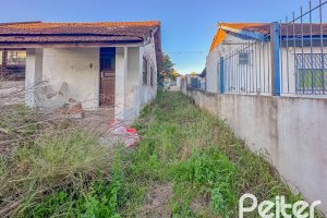 Terreno à venda com 319m², no bairro Cavalhada em Porto Alegre