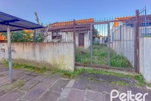 Terreno à venda com 319m², no bairro Cavalhada em Porto Alegre