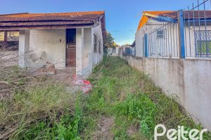 Terreno à venda com 319m², no bairro Cavalhada em Porto Alegre