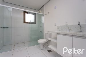 Casa em Condomínio à venda com 352m², 3 dormitórios, 3 suítes, 3 vagas, no bairro Tristeza em Porto Alegre