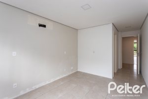 Casa em Condomínio à venda com 352m², 3 dormitórios, 3 suítes, 3 vagas, no bairro Tristeza em Porto Alegre