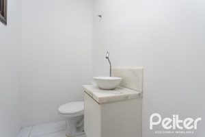Casa em Condomínio à venda com 352m², 3 dormitórios, 3 suítes, 3 vagas, no bairro Tristeza em Porto Alegre