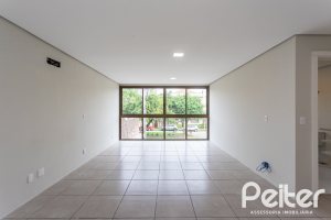 Casa em Condomínio à venda com 352m², 3 dormitórios, 3 suítes, 3 vagas, no bairro Tristeza em Porto Alegre