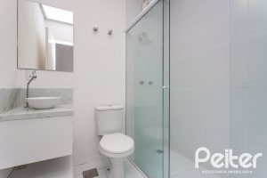Casa em Condomínio à venda com 352m², 3 dormitórios, 3 suítes, 3 vagas, no bairro Tristeza em Porto Alegre