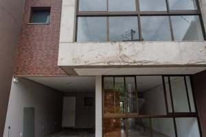 Casa em Condomínio à venda com 352m², 3 dormitórios, 3 suítes, 3 vagas, no bairro Tristeza em Porto Alegre