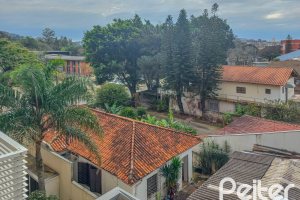 Apartamento à venda com 40m², 1 dormitório, 1 suíte, 1 vaga, no bairro Cristal em PORTO ALEGRE
