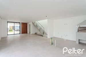 Casa em Condomínio à venda com 150m², 3 dormitórios, 3 suítes, 2 vagas, no bairro Ipanema em Porto Alegre