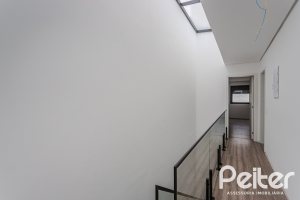 Casa em Condomínio à venda com 150m², 3 dormitórios, 3 suítes, 2 vagas, no bairro Ipanema em Porto Alegre