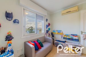 Apartamento à venda com 87m², 3 dormitórios, 1 suíte, 1 vaga, no bairro Jardim Botânico em Porto Alegre