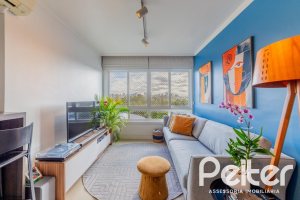 Apartamento à venda com 87m², 3 dormitórios, 1 suíte, 1 vaga, no bairro Jardim Botânico em Porto Alegre