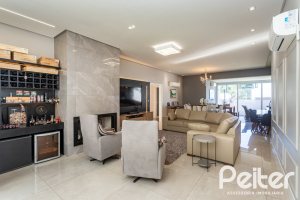 Casa em Condomínio à venda com 230m², 3 dormitórios, 3 suítes, 4 vagas, no bairro Alphaville em PORTO ALEGRE