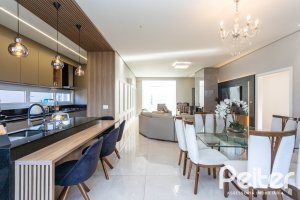 Casa em Condomínio à venda com 230m², 3 dormitórios, 3 suítes, 4 vagas, no bairro Alphaville em PORTO ALEGRE