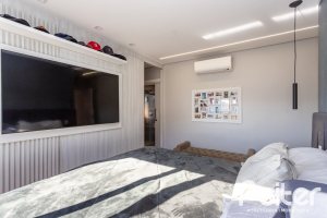 Casa em Condomínio à venda com 230m², 3 dormitórios, 3 suítes, 4 vagas, no bairro Alphaville em PORTO ALEGRE