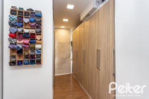 Casa em Condomínio à venda com 230m², 3 dormitórios, 3 suítes, 4 vagas, no bairro Alphaville em PORTO ALEGRE