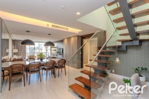 Cobertura à venda com 368m², 3 dormitórios, 3 suítes, 5 vagas, no bairro Tristeza em PORTO ALEGRE