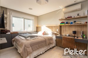 Cobertura à venda com 368m², 3 dormitórios, 3 suítes, 5 vagas, no bairro Tristeza em PORTO ALEGRE