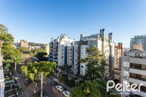 Cobertura à venda com 368m², 3 dormitórios, 3 suítes, 5 vagas, no bairro Tristeza em PORTO ALEGRE