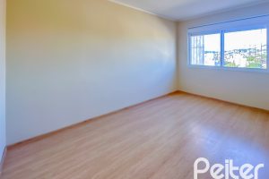 Apartamento à venda com 56m², 2 dormitórios, no bairro Cristal em Porto Alegre