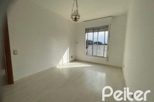 Apartamento à venda com 63m², 2 dormitórios, no bairro Tristeza em Porto Alegre