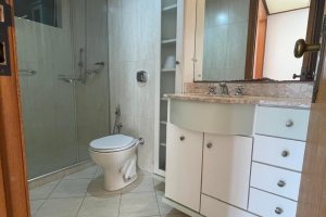 Apartamento à venda com 63m², 2 dormitórios, no bairro Tristeza em Porto Alegre