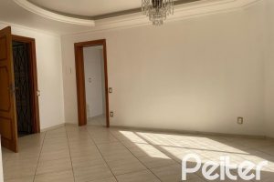 Apartamento à venda com 63m², 2 dormitórios, no bairro Tristeza em Porto Alegre