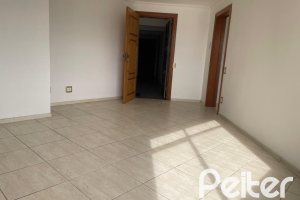 Apartamento à venda com 63m², 2 dormitórios, no bairro Tristeza em Porto Alegre