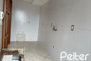 Apartamento à venda com 63m², 2 dormitórios, no bairro Tristeza em Porto Alegre
