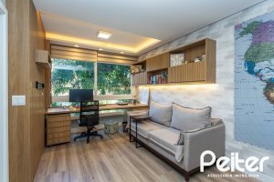 Apartamento à venda com 53m², 1 dormitório, 1 suíte, 1 vaga, no bairro Cristal em PORTO ALEGRE