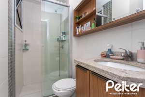Apartamento à venda com 53m², 1 dormitório, 1 suíte, 1 vaga, no bairro Cristal em PORTO ALEGRE