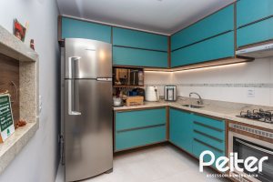 Apartamento à venda com 53m², 1 dormitório, 1 suíte, 1 vaga, no bairro Cristal em PORTO ALEGRE
