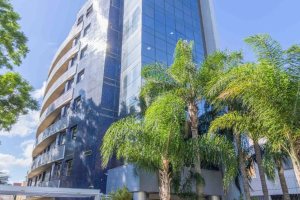 Comercial à venda com 37m², 1 vaga, no bairro Mont Serrat em Porto Alegre