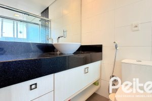 Casa em Condomínio à venda com 197m², 3 dormitórios, 1 suíte, 2 vagas, no bairro Vila Nova em PORTO ALEGRE