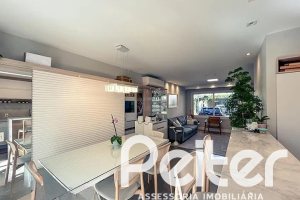 Casa em Condomínio à venda com 120m², 3 dormitórios, 1 suíte, 2 vagas, no bairro Vila Nova em PORTO ALEGRE