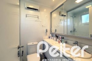 Casa em Condomínio à venda com 120m², 3 dormitórios, 1 suíte, 2 vagas, no bairro Vila Nova em PORTO ALEGRE