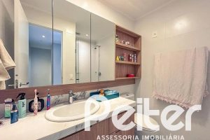 Casa em Condomínio à venda com 120m², 3 dormitórios, 1 suíte, 2 vagas, no bairro Vila Nova em PORTO ALEGRE