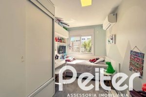 Casa em Condomínio à venda com 120m², 3 dormitórios, 1 suíte, 2 vagas, no bairro Vila Nova em PORTO ALEGRE
